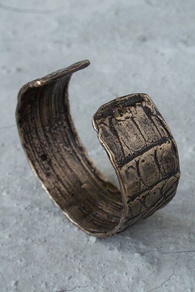Veda Cuff